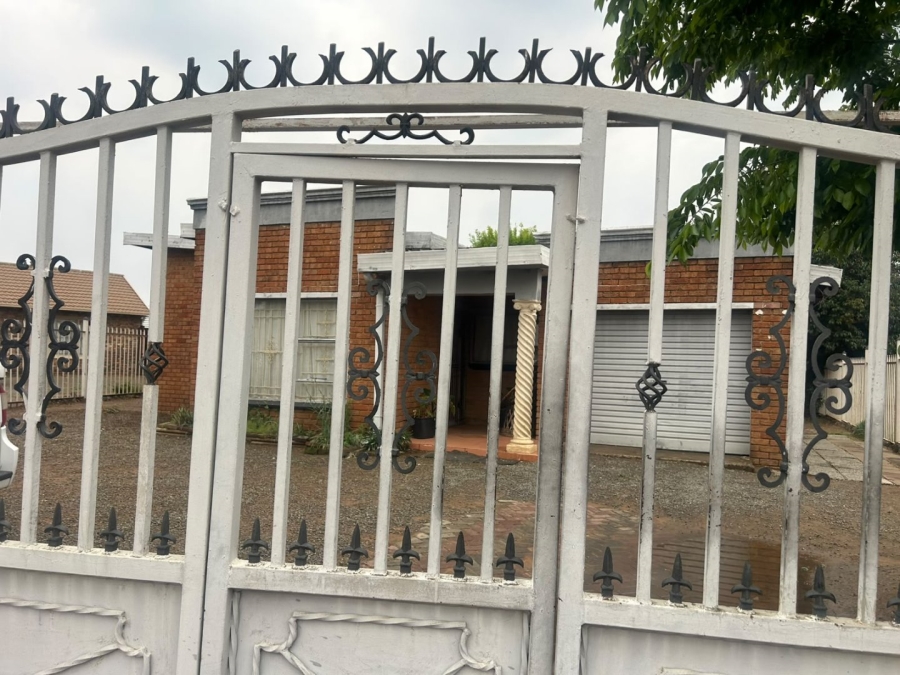 3 Bedroom Property for Sale in Blomanda Free State